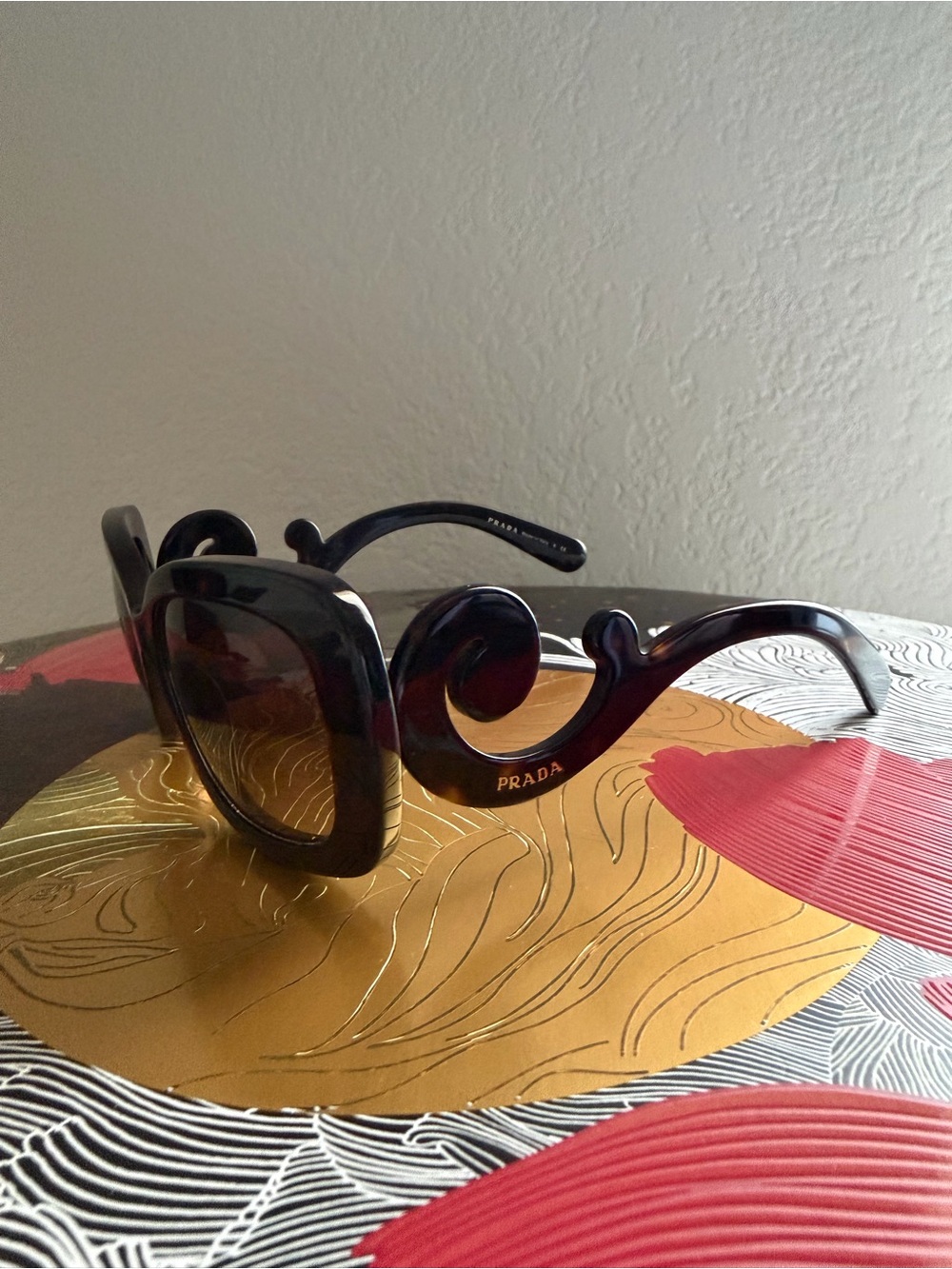 Prada Black Women’s Sunglasses - Picture 12 of 13